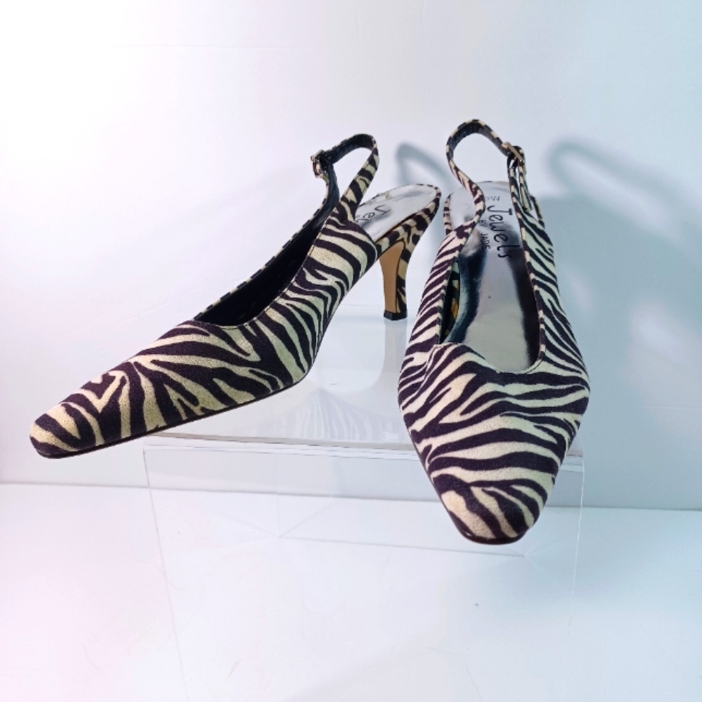 Jewels by Jade, Zebra animal print Slingback Pumps, Size 9W" Black/White - Picture 2 of 12